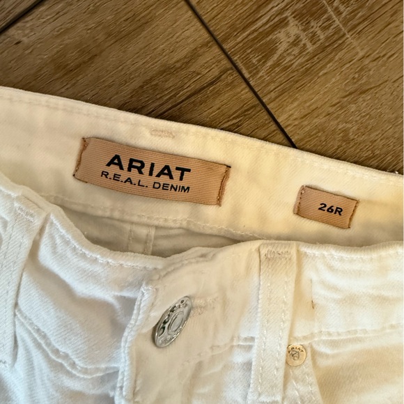 Ariat Women’s White Jeans Wide Leg Western Cowgirl Denim - Picture 3 of 7